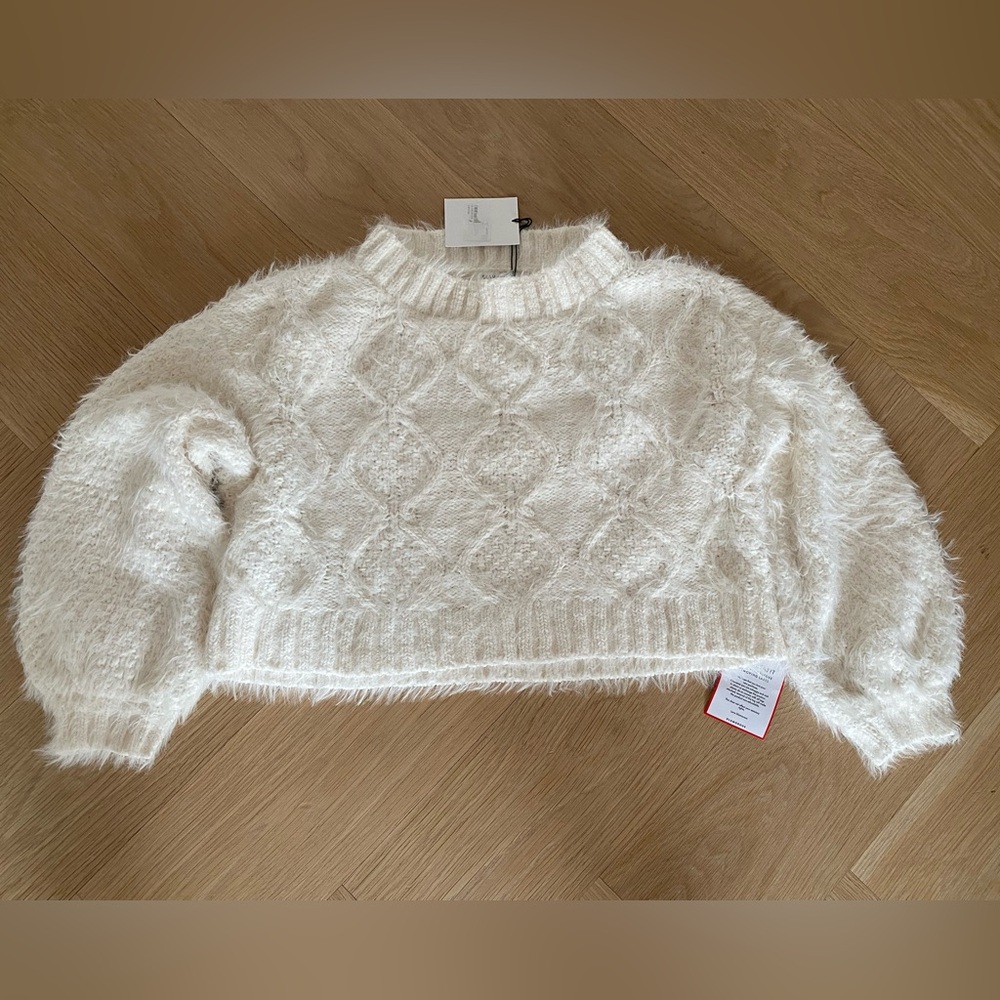 Glamorous crop sweater